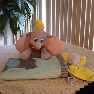 Elephant ensemble 3 piece set.